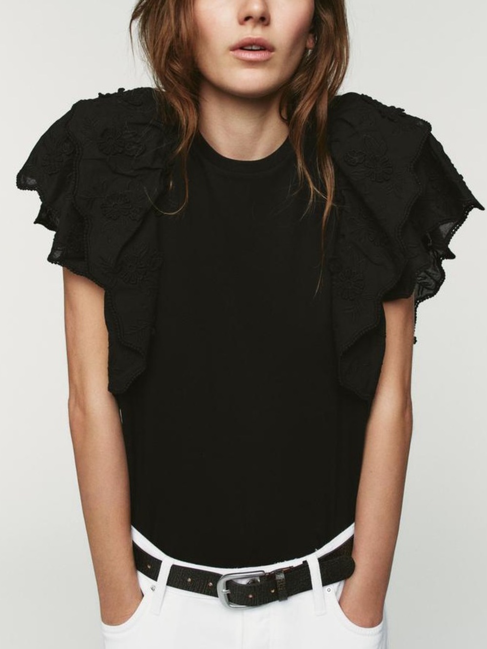 Zara Ruffle Cap‎ Sleeve T Shirt - Black - Medium - Trafaluc